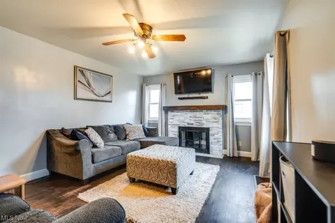 Living - 4316 7th NW, Canton, OH 44708 photo 1 of 3