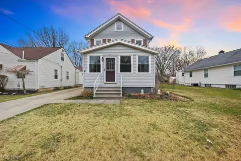 717 Mckinley, Bedford, OH 44146
