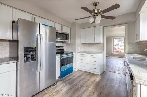 Kitchen - 7409 Brookside Dr, Brooklyn, OH 44144 photo 2 of 2