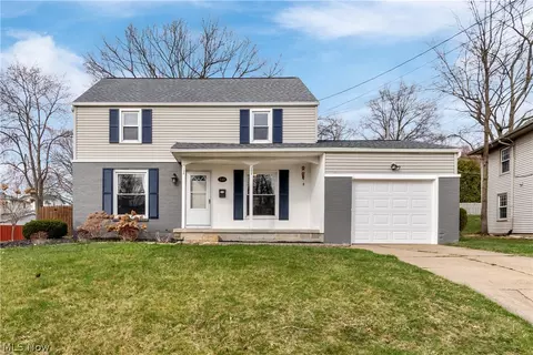 549 Wedgemere Ave, Akron, OH 44313