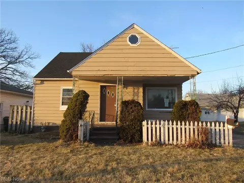1224 W 23 St, Lorain, OH 44052