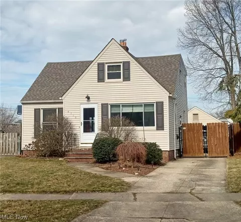 4710 Krueger Ave, Parma, OH 44134
