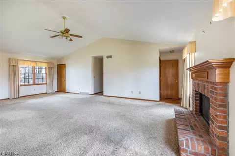 Living - 325 Hendrix Blvd, Lagrange, OH 44050 photo 5 of 5