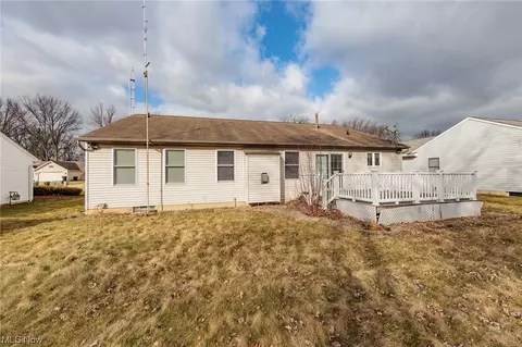 Exterior - 328 Kansas Ave, Elyria, OH 44035 photo 5 of 16