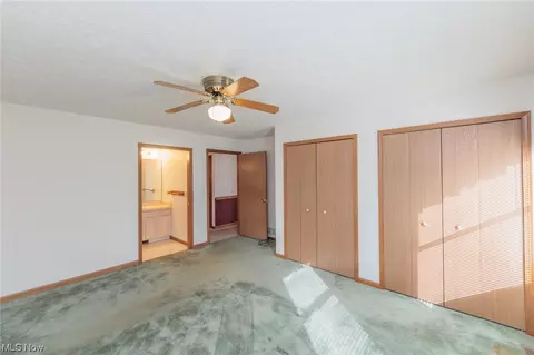 Bedroom - 328 Kansas Ave, Elyria, OH 44035 photo 3 of 7