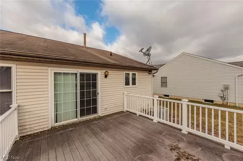Exterior - 328 Kansas Ave, Elyria, OH 44035 photo 7 of 16