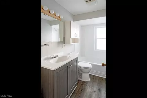 1124 Lake Ave, Elyria, OH 44035 photo 33