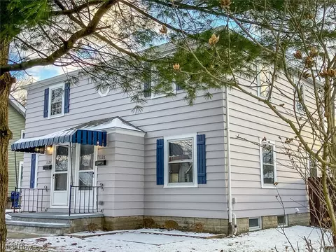 1124 Lake Ave, Elyria, OH 44035 photo 3