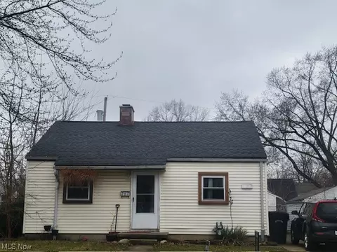 260 Hawthorne, Elyria, OH 44035