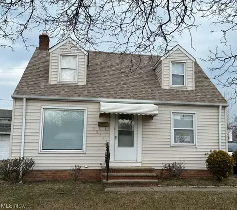 20571 Nicholas Ave, Euclid, OH 44123