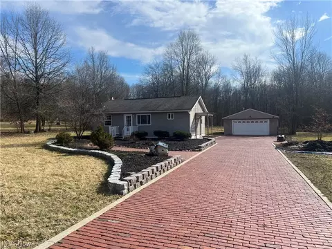 4338 Maple, Richfield, OH 44286
