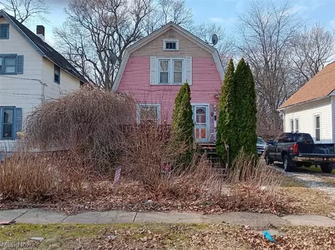4823 Strong, Ashtabula, OH 44004