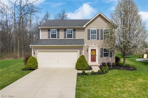 8809 Wheaton Pl, North Ridgeville, OH 44039