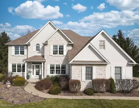 4429 Lakeview Glen Dr, Medina, OH 44256