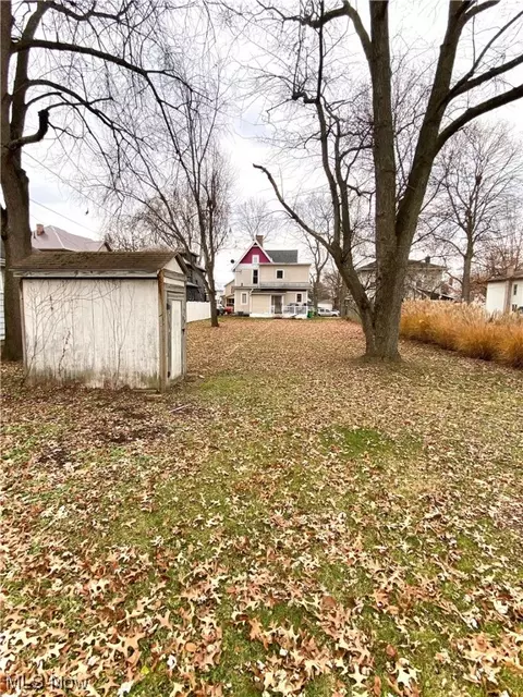 Exterior - 439 E 2nd, Dover, OH 44622 photo 6 of 7