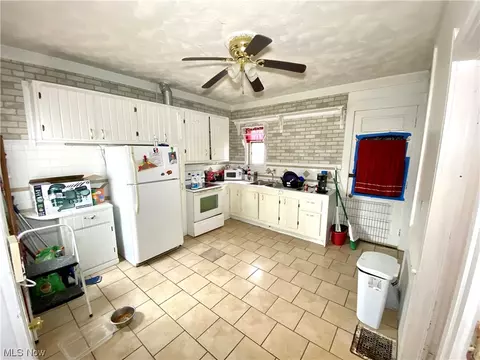 Kitchen - 439 E 2nd, Dover, OH 44622 photo 2 of 2