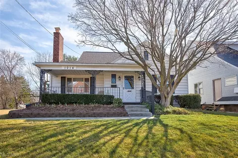 1014 Whipple NW, Canton, OH 44708