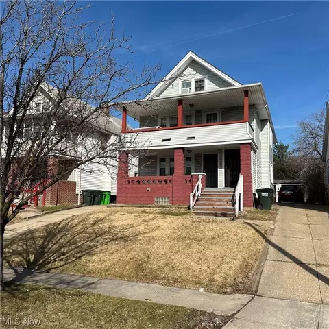 8827 Park Hts, Garfield Heights, OH 44125