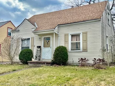 1332 Gorge Blvd, Akron, OH 44310