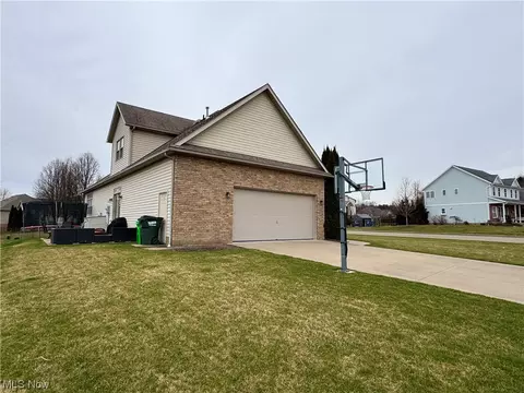 Exterior - 721 E 12th St, Dover, OH 44622 photo 5 of 14
