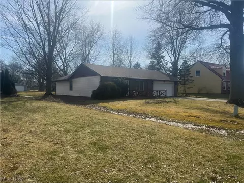 4304 Nina, Rootstown, OH 44272 photo 2