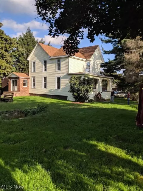 56719 High Ridge Rd, Bellaire, OH 43906