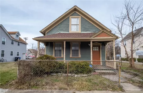 2312 Prame, Cleveland, OH 44109