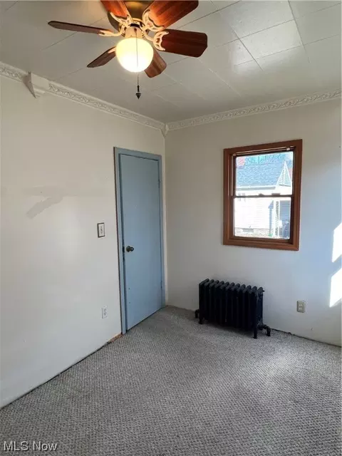 Bedroom - 3334 Ridgewood Ave, Ashtabula, OH 44004 photo 2 of 2