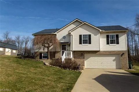 13001 Weygandt NW, Canal Fulton, OH 44614