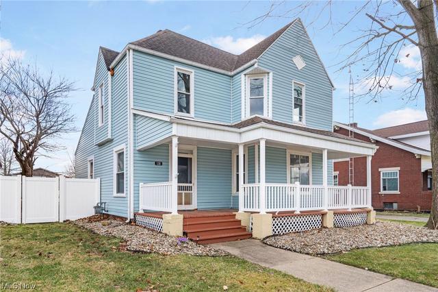 110 Main St W, Beach City, OH 44608