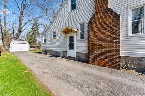 Exterior - 152 Afton Ave, Boardman, OH 44512 photo 7 of 8