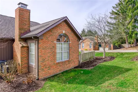 3664 Barrington Pl NW, Canton, OH 44708 photo 4