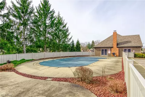 3664 Barrington Pl NW, Canton, OH 44708 photo 10