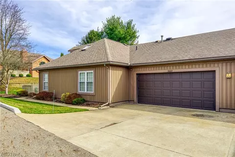 3664 Barrington Pl NW, Canton, OH 44708 photo 2