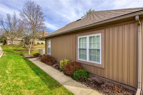 3664 Barrington Pl NW, Canton, OH 44708 photo 5