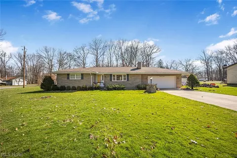 2519 S S Ctr, Newton Falls, OH 44444