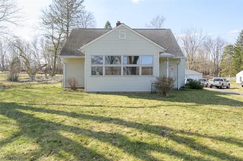 1363 State Route 43, Mogadore, OH 44260
