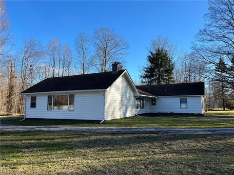 Exterior - 3905 Carpenter Rd, Ashtabula, OH 44004 photo 5 of 5
