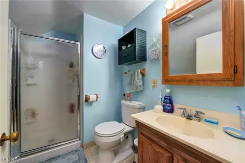 Bath - 1750 E 230th, Euclid, OH 44117 photo 1 of 3