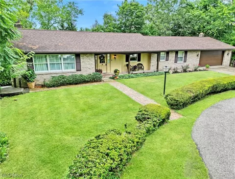 131 Highland Acres, Bloomingdale, OH 43910