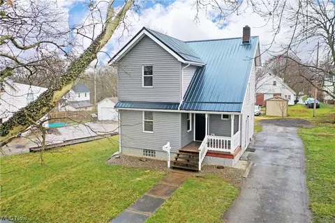323 Grant, Mcdonald, OH 44437