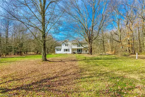 6719 Bushnell Campbell Rd, Kinsman, OH 44428