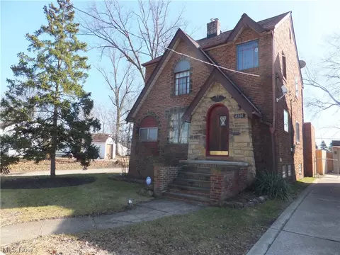 4501 Wetzel Ave, Cleveland, OH 44109