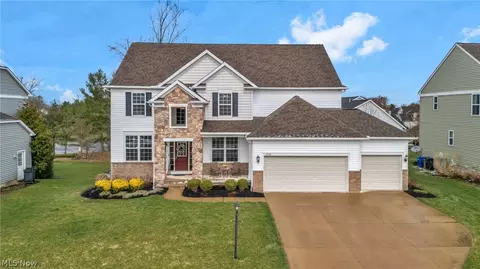 19738 Kylemore Dr, Strongsville, OH 44149