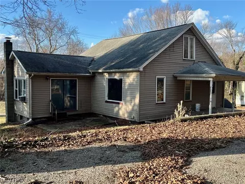 546 Beaver NE, New Philadelphia, OH 44663