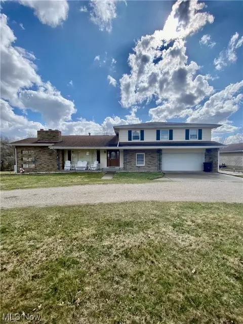 46518 W Almar, Saint Clairsville, OH 43950