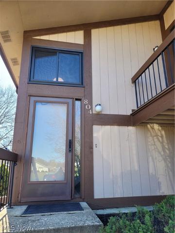 804 Kirkwall Dr, Copley, OH 44321
