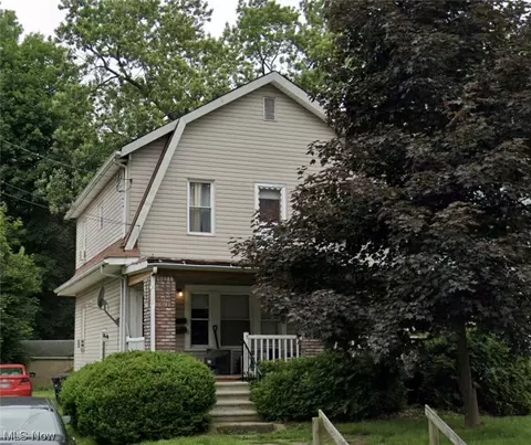 236 Watson St, Akron, OH 44305