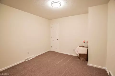 Entry Way - 3424 Brunk Rd, Akron, OH 44312 photo 1 of 1