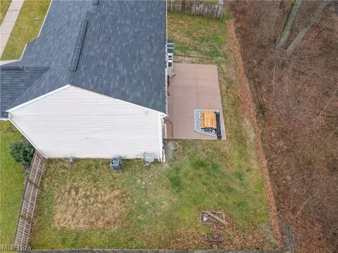 Exterior - 269 Karson Dr, Akron, OH 44312 photo 3 of 3
